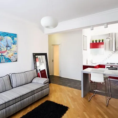 So Cosy Apt In The City Heart Near Kupaly Theater Мінськ